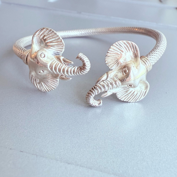 Sterling Silver 925 Elephant Heads Bangle Cuff Artisan Mesh Bracelet - Picture 1 of 7